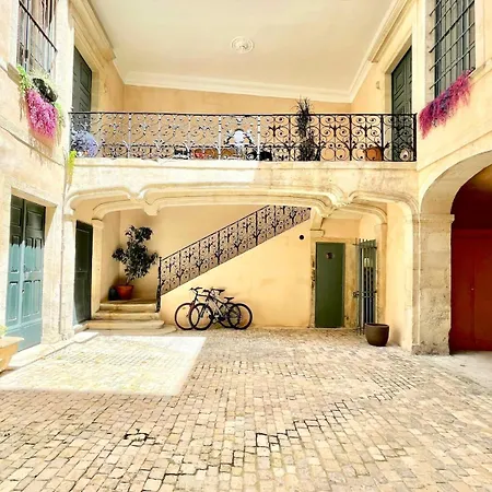 Villard Monument Historique Gard Tourisme